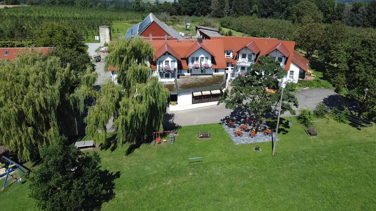 Landhotel Schellenberg Uberlingen Exterior foto