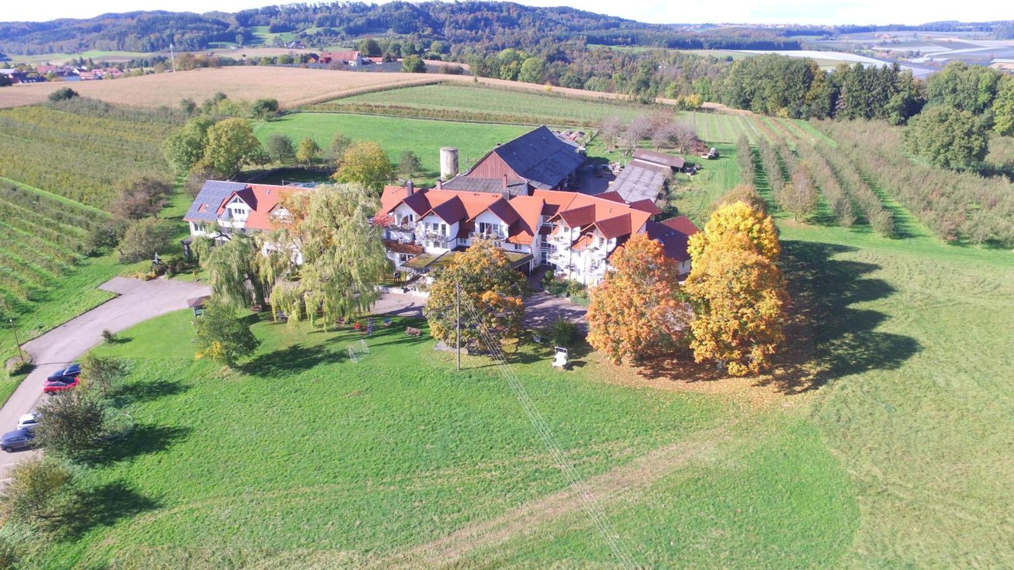 Landhotel Schellenberg Uberlingen Exterior foto